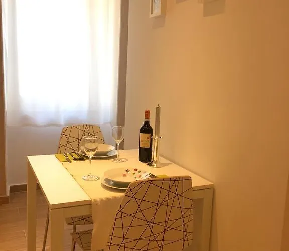 Remy 아파트 풀라